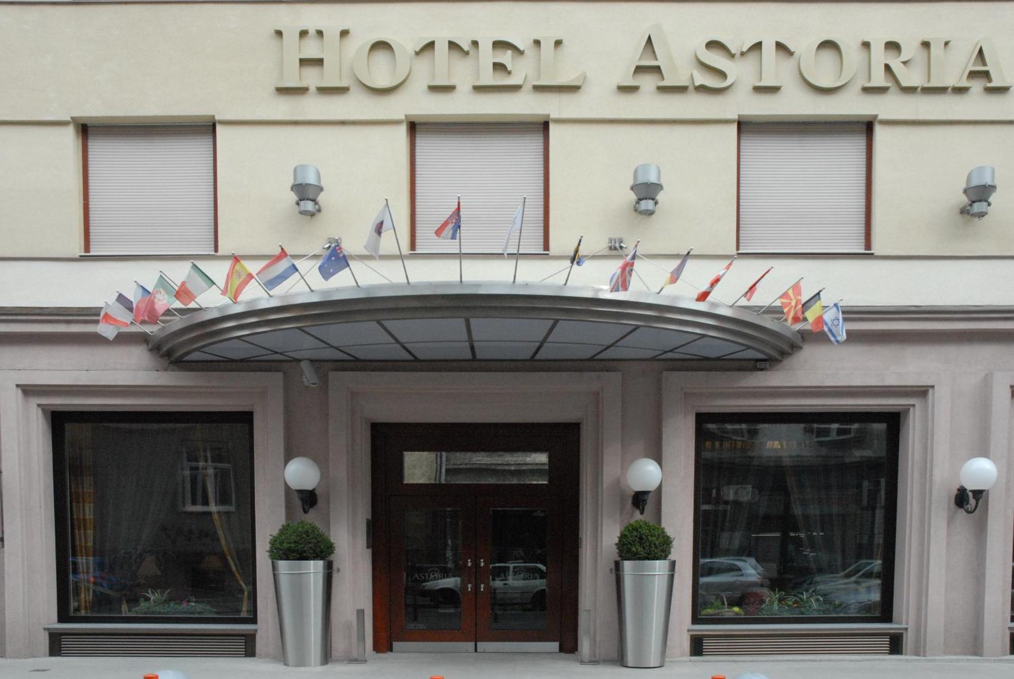 Best Western Premier Hotel Astoria Загреб Екстериор снимка